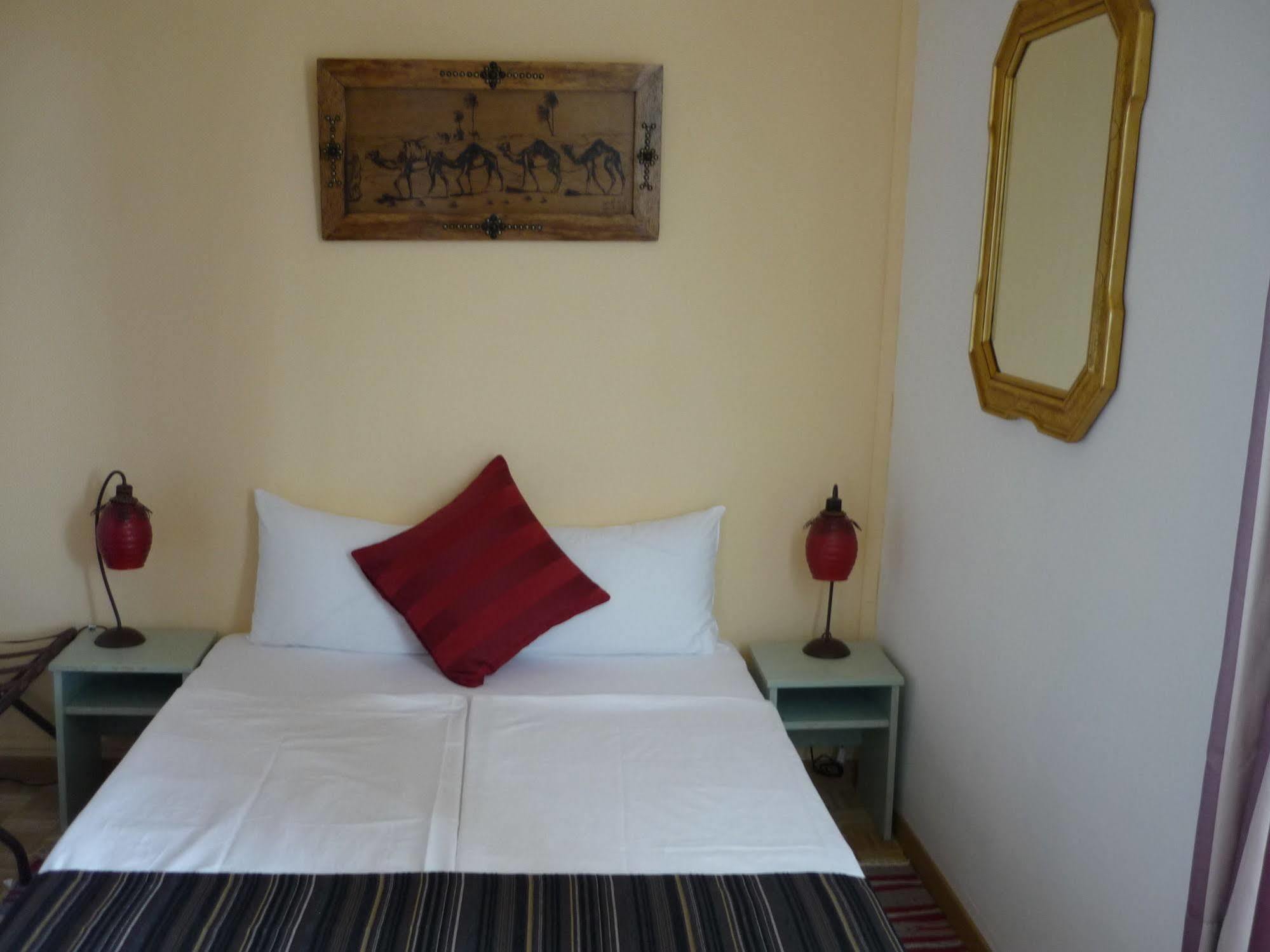 Logis Hotel Villa Victorine Ница Екстериор снимка